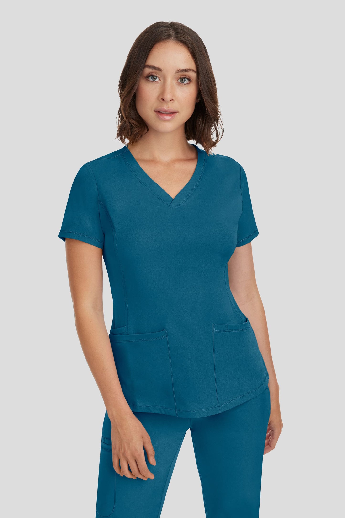 2500 بلوزة سكراب طبي مونيكا هيلينق هاندز نسائية