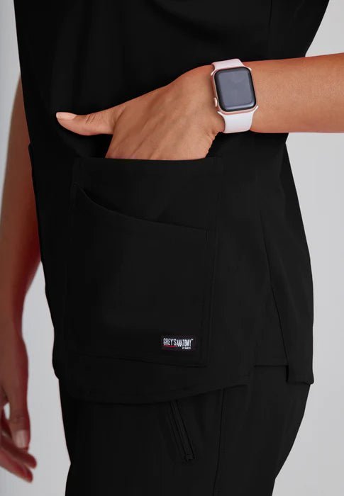 بلوزة سكراب طبي سباندكس