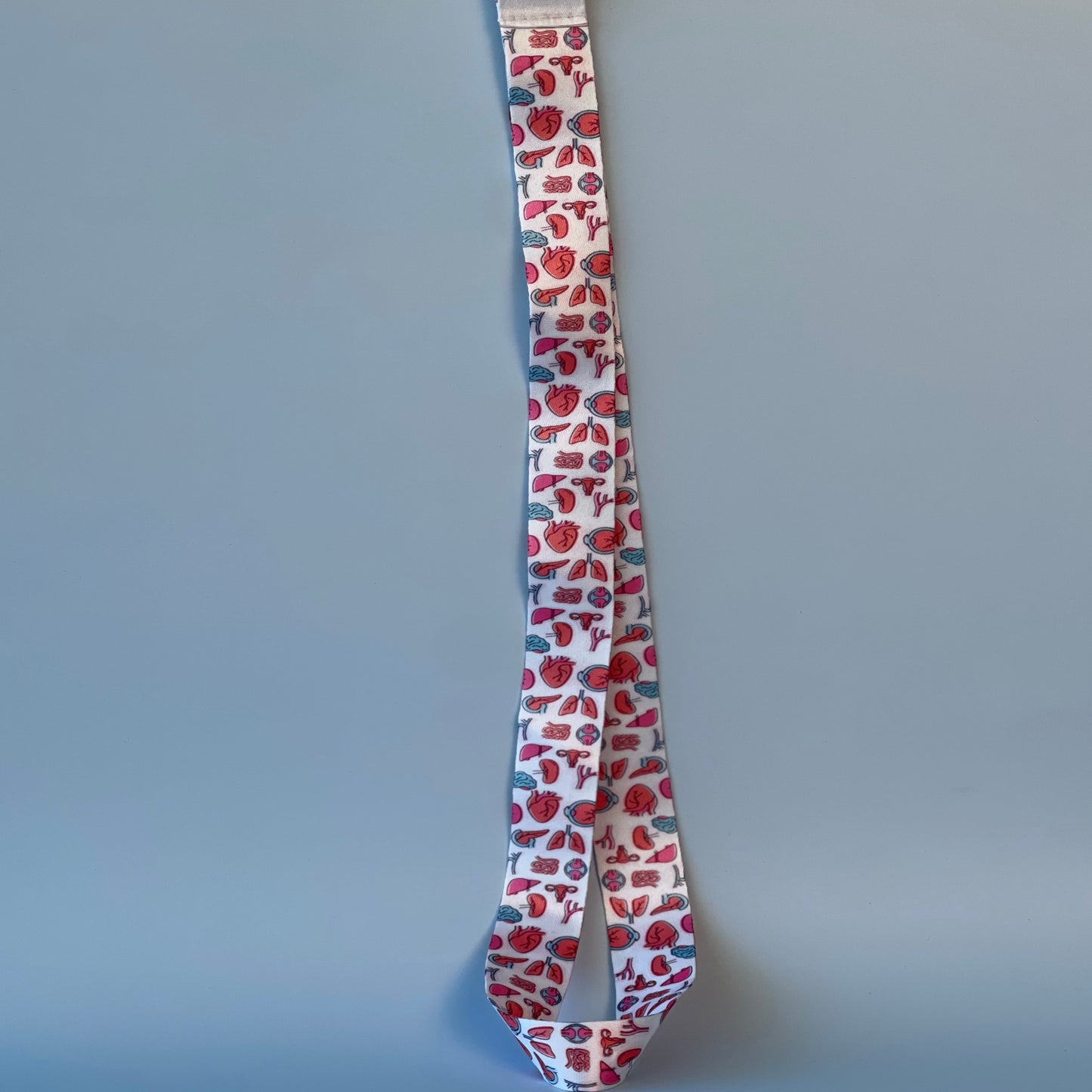 سلسال حامل بطاقة برسومات أجهزة الجسم