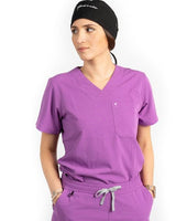 بلوزة سكراب طبي أم أي أم