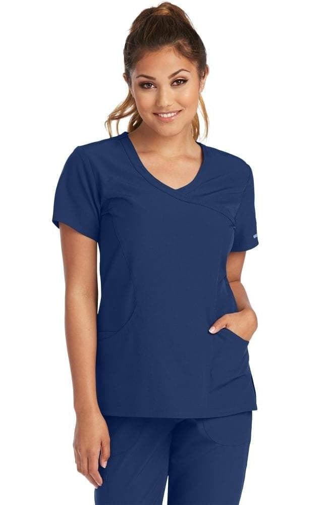 بلوزة سكيتشرز نسائية