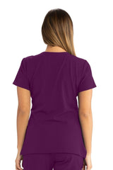 بلوزة سكيتشرز نسائية