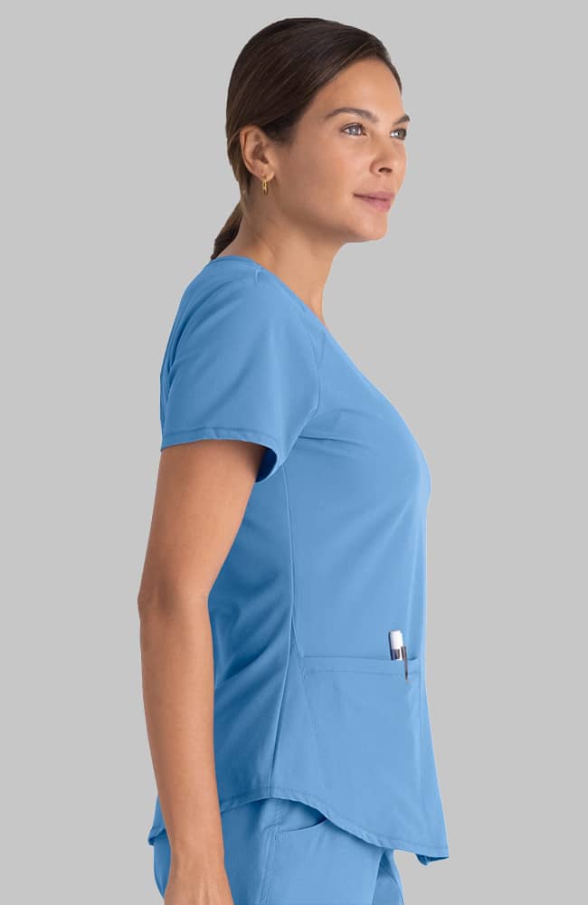 بلوزة سكراب طبي سكيتشرز 