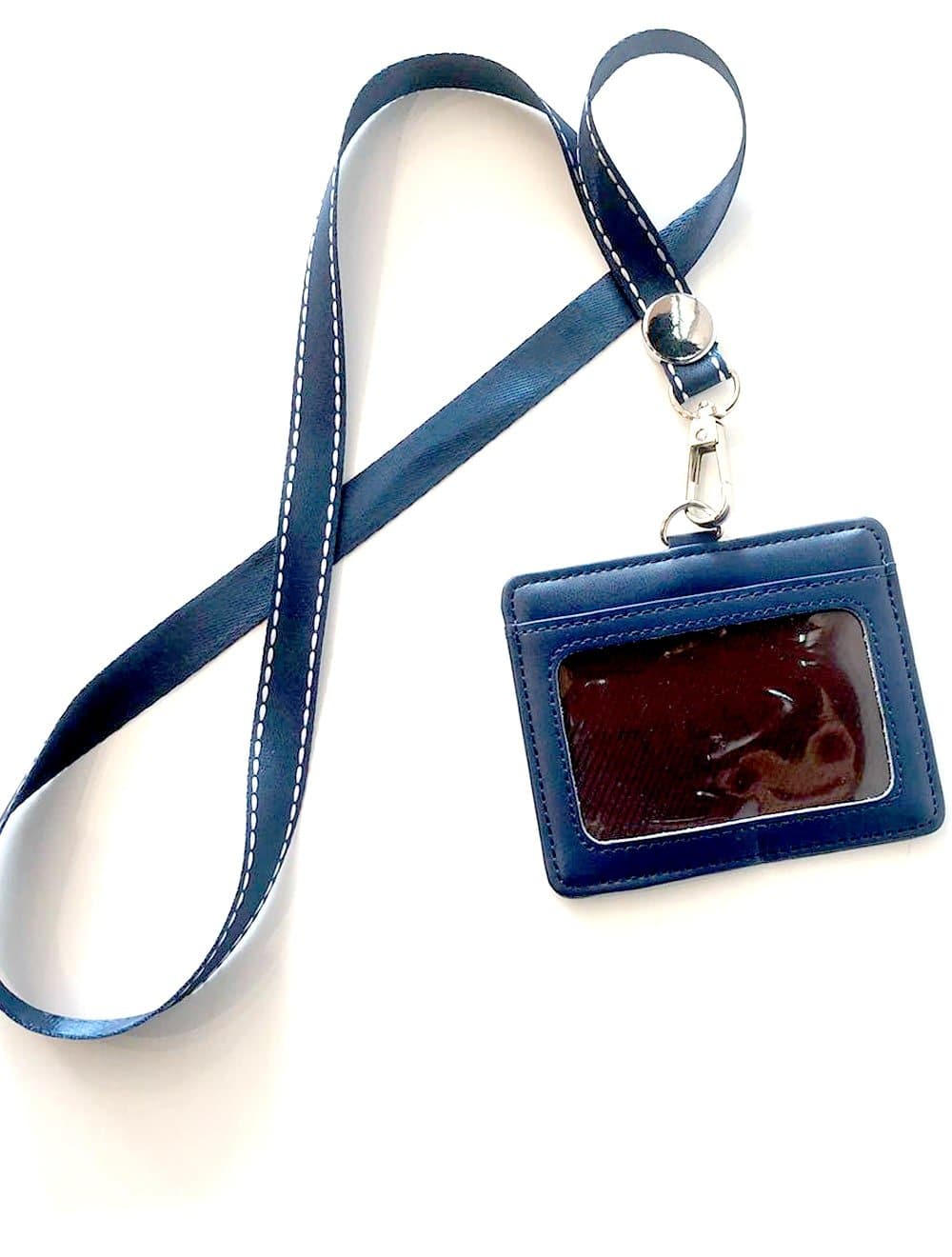 حامل بطاقة التعريف جلدAccessories - دكتور هاوس للأزياء الطبية