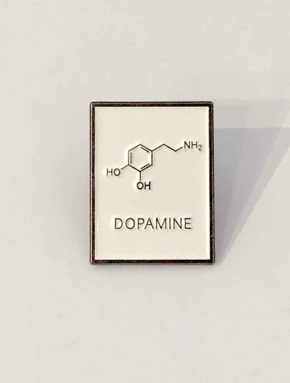 بروش كيميائي دوبامينAccessories - دكتور هاوس للأزياء الطبية